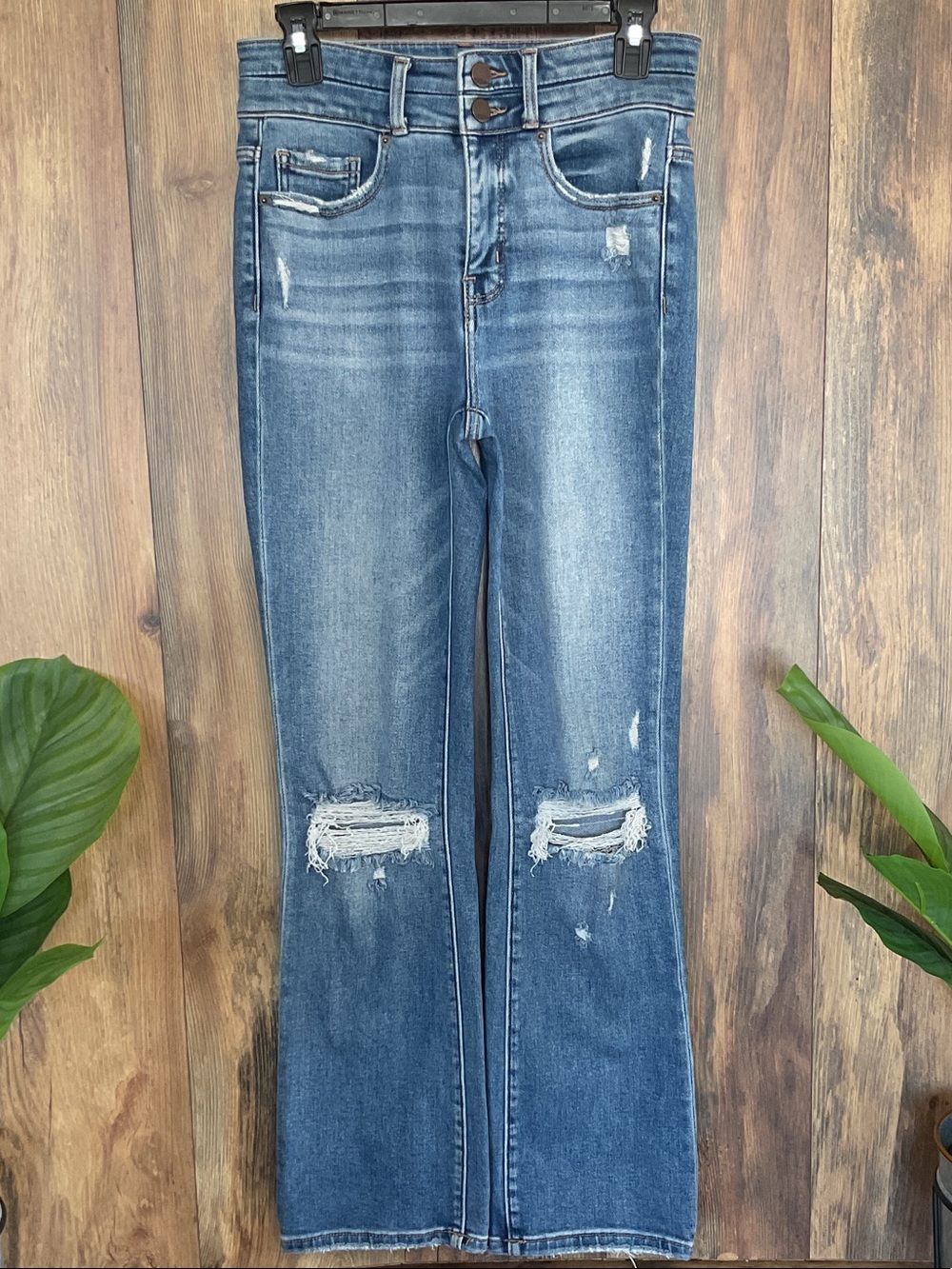 BKE Denim Billie Slim Fit High Rise Tailered BootCut Distressed Jeans 27 x 31.5